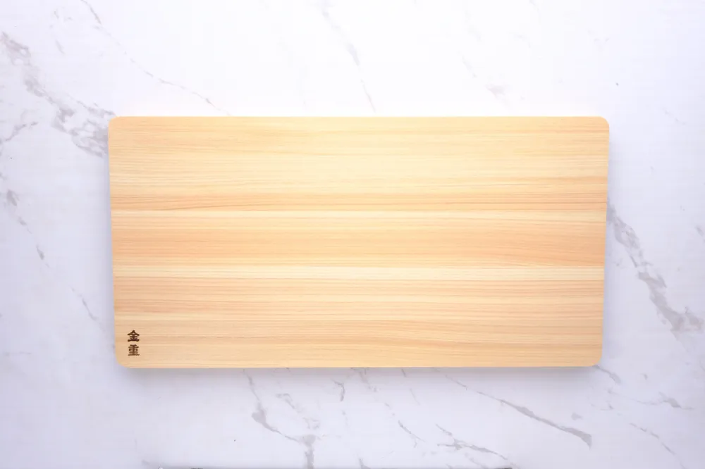 Konosuke - Hinoki Skærebræt 39x20x2