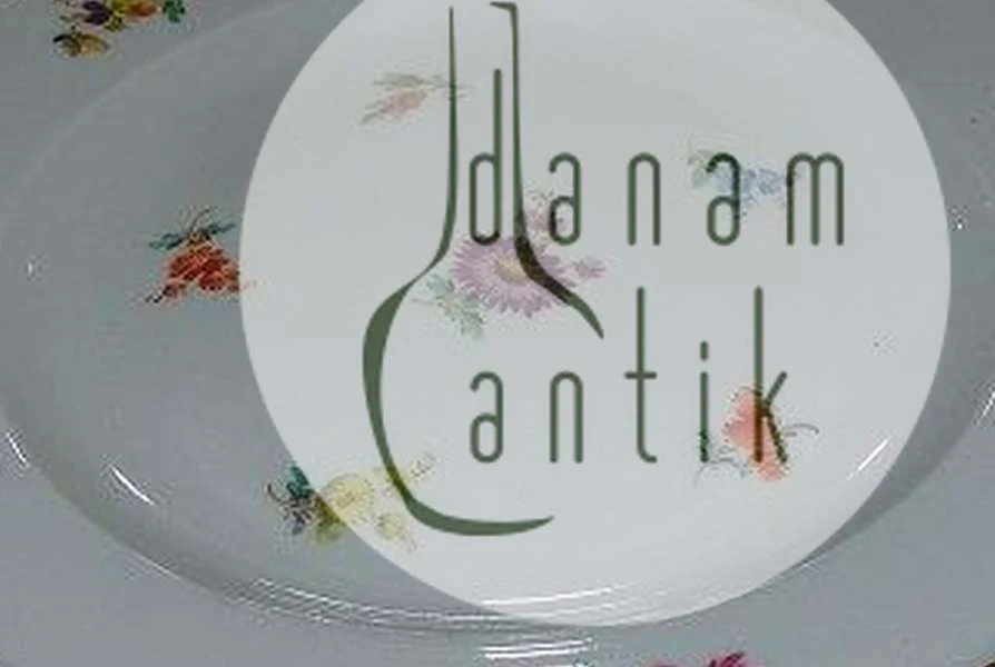 Meissen Porcelæn Spisetallerken med Blomster Design