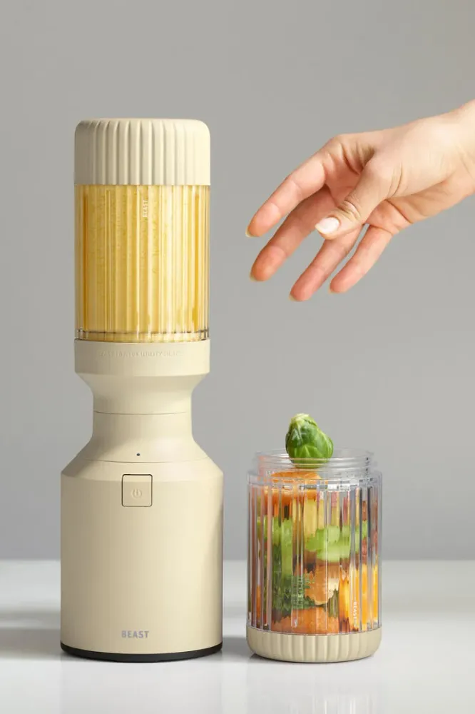 Mighty Plus 850 blender - sand