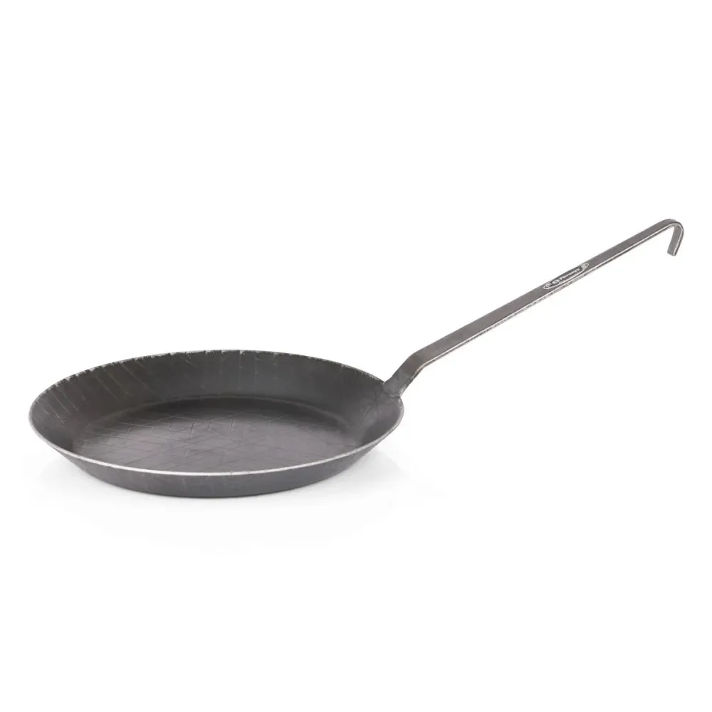 Petromax Wrought-Iron Pan SP28 - Petromax