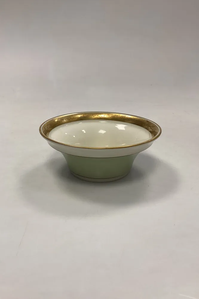 Royal Copenhagen Dagmar Serveringskål No. 2640
