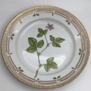 Royal Copenhagen Flora Danica Frokosttallerken No. 20/3550