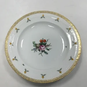 Royal Copenhagen Flora Danica Juliane Marie Middagstallerken No 17/3549