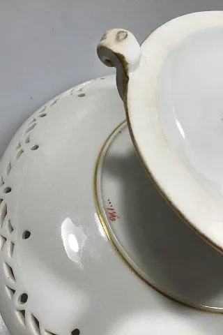 Royal Copenhagen Flora Danica Opsats, Antik
