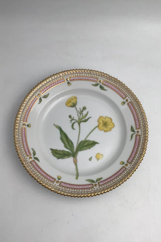 Royal Copenhagen Flora Danica Salat Tallerken No. 20 / 3573