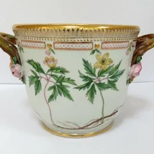 Royal Copenhagen Flora Danica Stor vinkøler No 20/3571