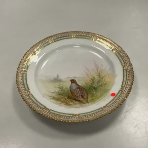 Royal Copenhagen Flora Danica/Fauna Danica Jagtstel Frokost tallerken No 240/3550