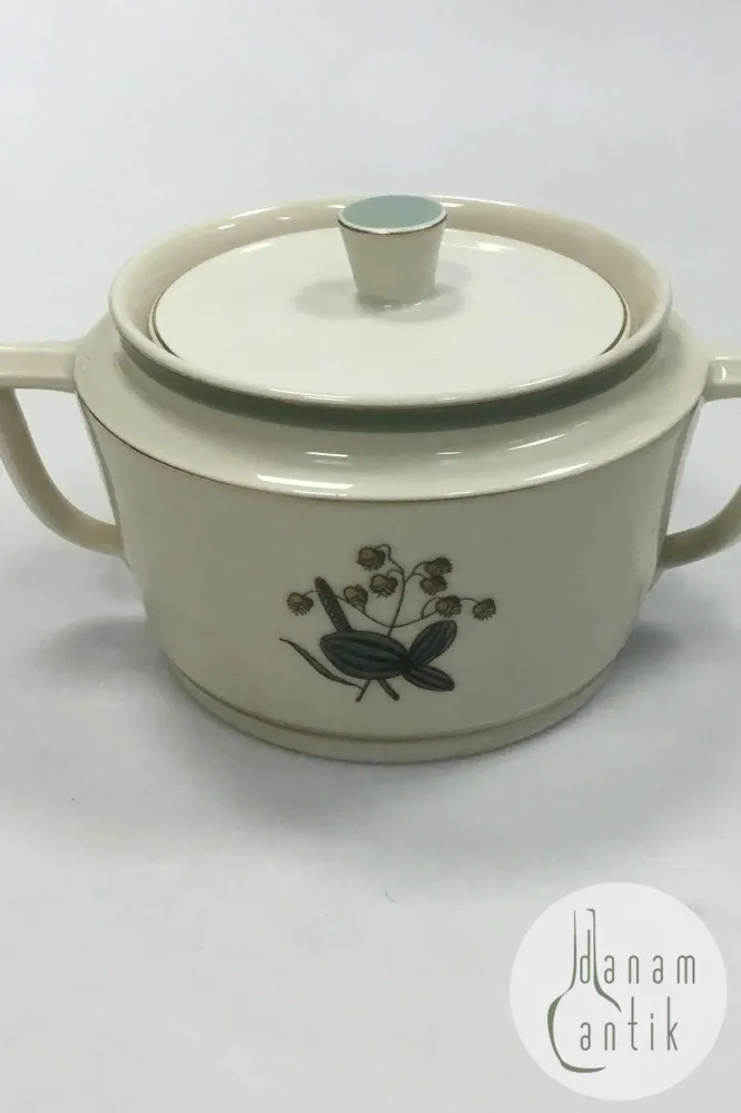 Royal Copenhagen Hjertegræs Sukkerskål med låg No 884/9479