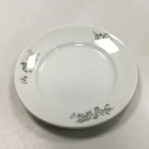 Royal Copenhagen Hotelporcelæn dekoreret med vilde planter Spisetallerken No 6001