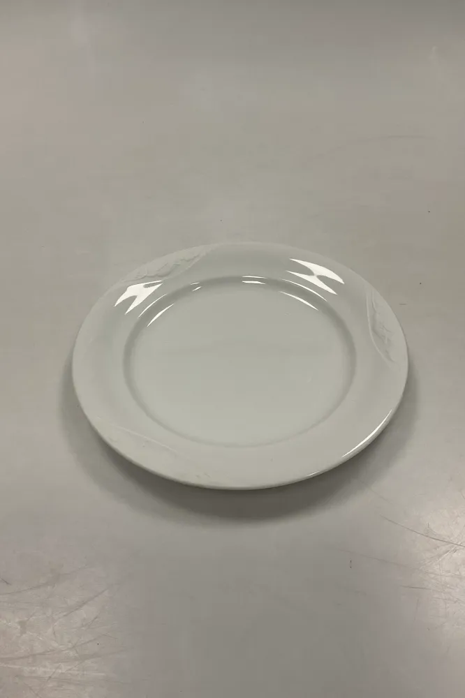 Royal Copenhagen Hvid Magnolia med uglasseret relief Kagetallerken No 617
