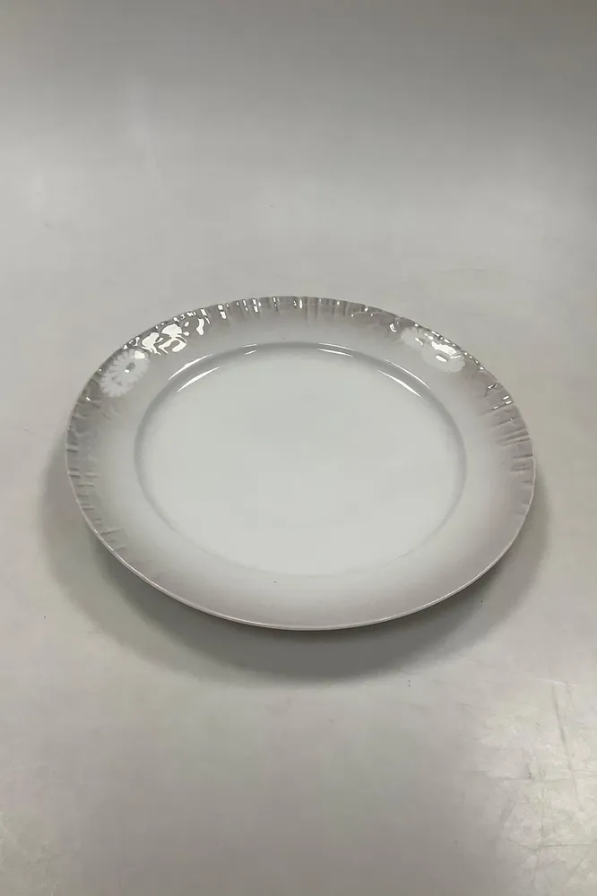 Royal Copenhagen / Kgl. Porcelæn Skærsommernatsdrøm Gammel Spisetallerken No 1370 / 10019
