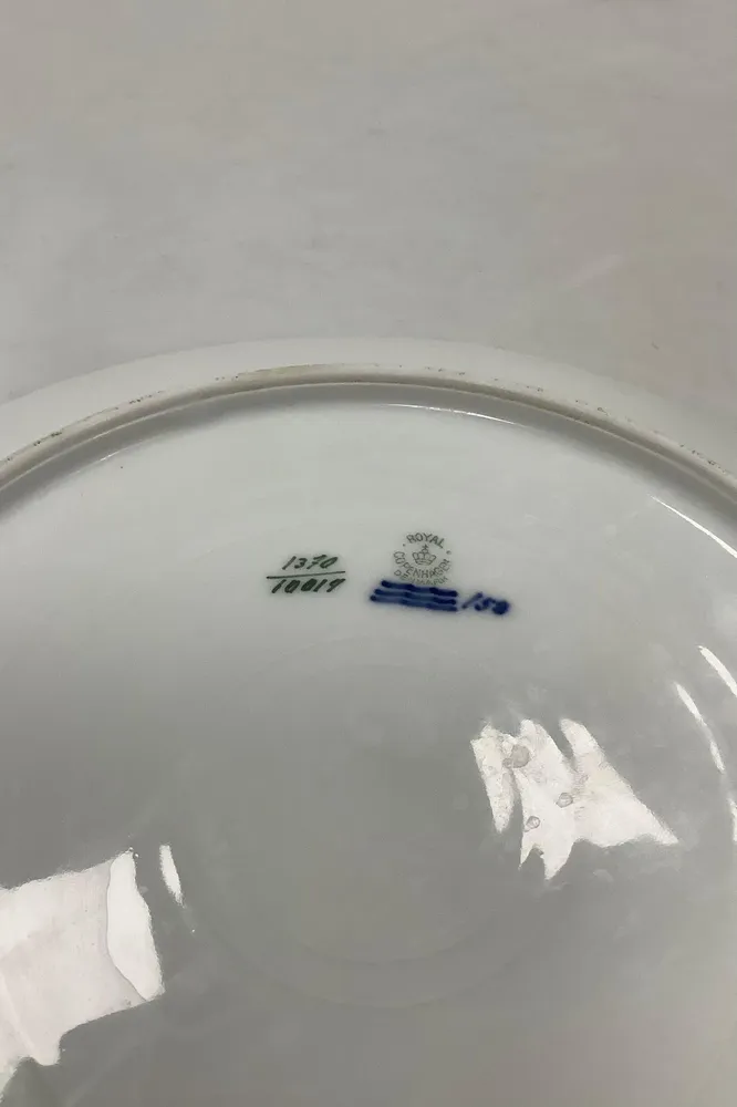 Royal Copenhagen / Kgl. Porcelæn Skærsommernatsdrøm Gammel Spisetallerken No 1370 / 10019