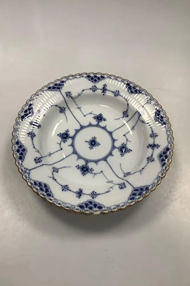 Sæt på 2 Royal Copenhagen Musselmalet Helblonde Dyb Tallerken med guld No 1078
