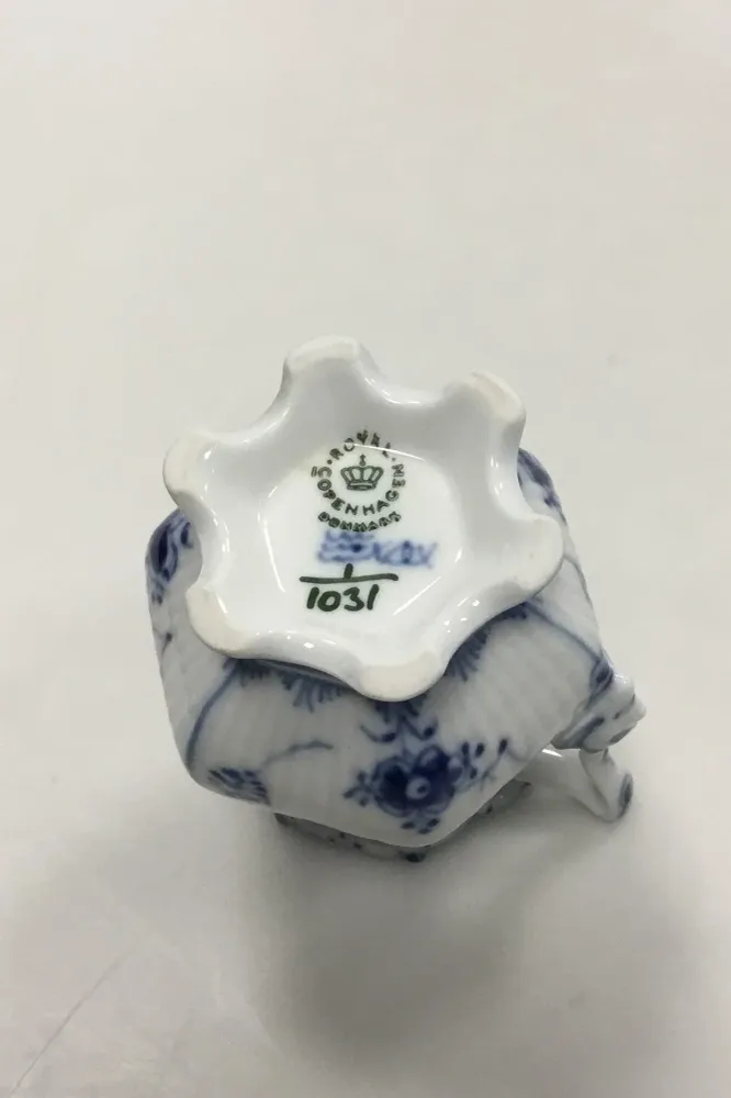 Royal Copenhagen Musselmalet Helblonde Flødekande No 1031
