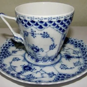 Royal Copenhagen Musselmalet Helblonde Kaffekop No. 1036