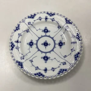 Royal Copenhagen Musselmalet Helblonde Spisetallerken No. 1084
