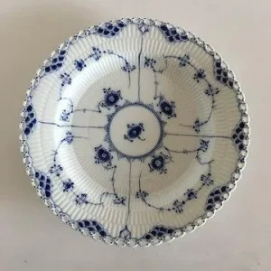 Royal Copenhagen Musselmalet Helblonde Spisetallerken No. 1084