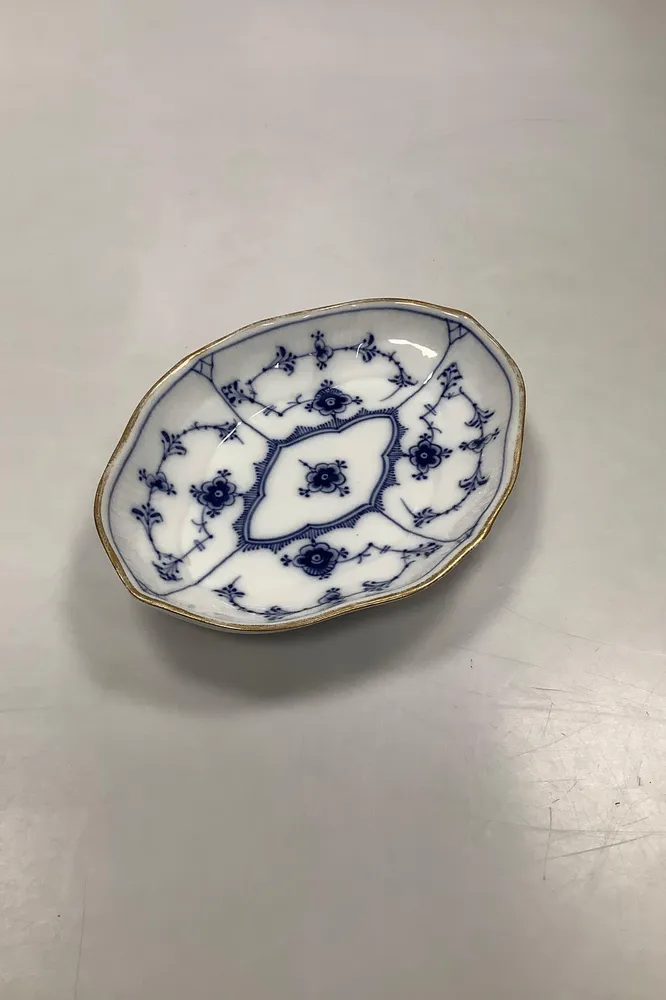 Royal Copenhagen Musselmalet Riflet Lille Assiet med guld No 146