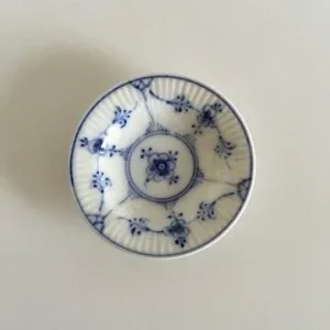 Royal Copenhagen Musselmalet Riflet Smørasiet No. 7