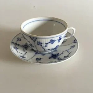 Royal Copenhagen Musselmalet Riflet Thekop og underkop No 465