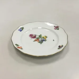 Royal Copenhagen Saksisk Blomst Let Bicelle Kagetallerken No 493/2032
