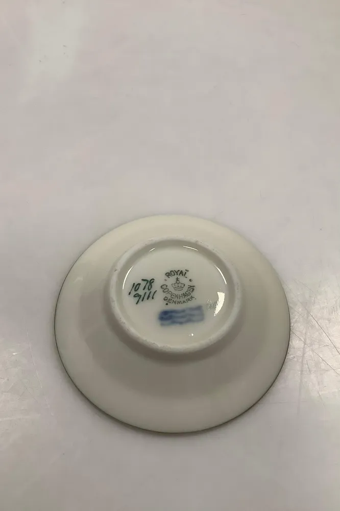 Royal Copenhagen Stauder Kaviar Skål No 9111
