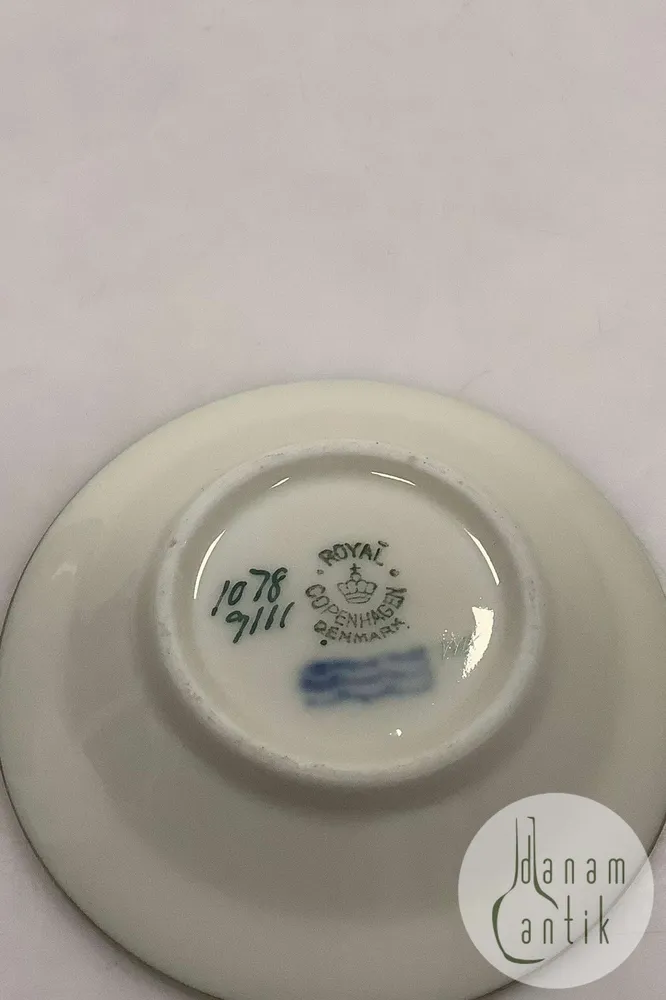 Royal Copenhagen Stauder Kaviar Skål No 9111