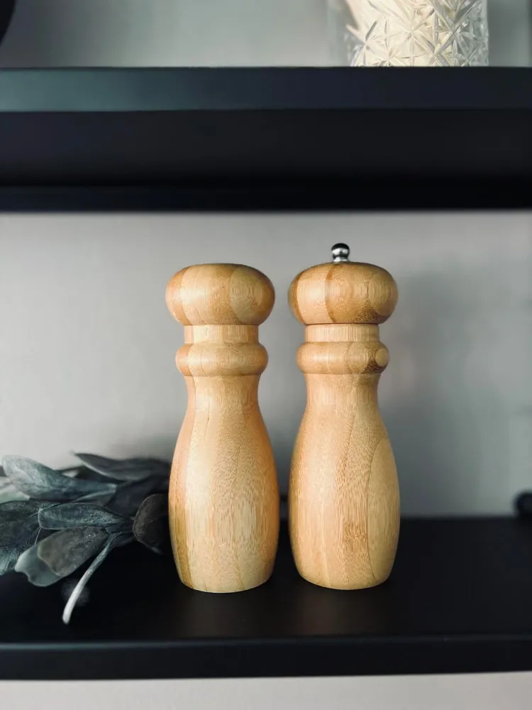 Salt og peberkværn - Wood