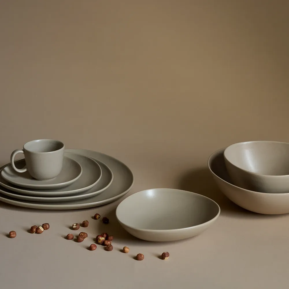 Signature Plate, Deep - Soft sand