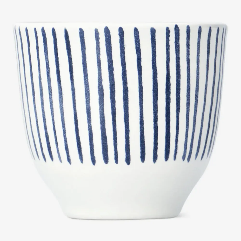 Stribet krus. 330 ml