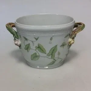 Udstillingsmodel Royal Copenhagen Flora Danica Oval vinkøler No 20/3569