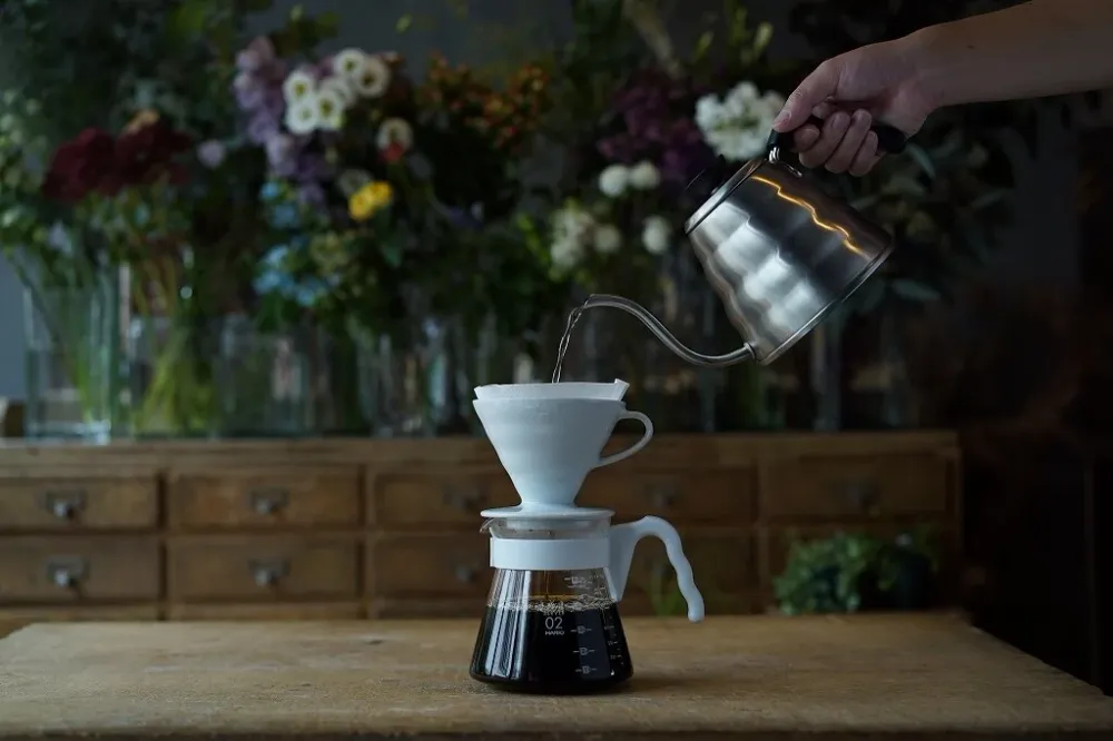 V60 Ceramic Colour 02 Dripper - Hvid