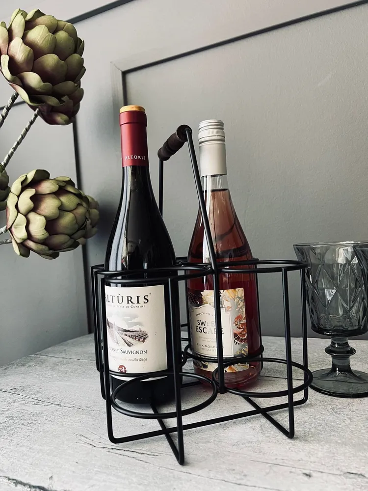 Vinholder til 6 flasker - Træ håndtag