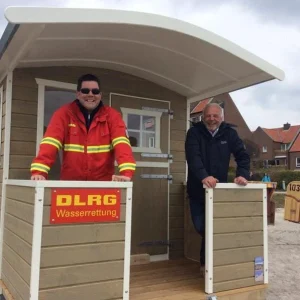 DLRG-vogn – håndlavet redningsbase med nostalgisk charme
