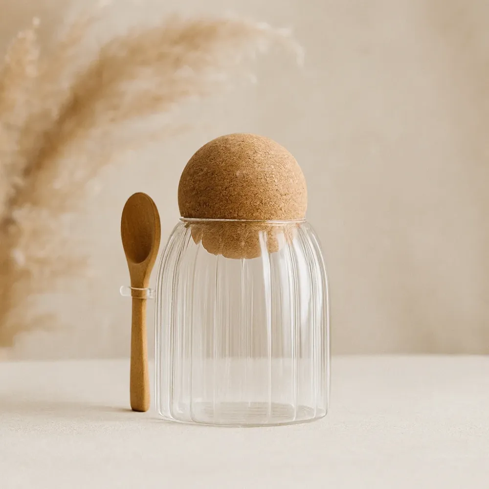 Glas- og bambuskrukke med ribber og ske 10cm