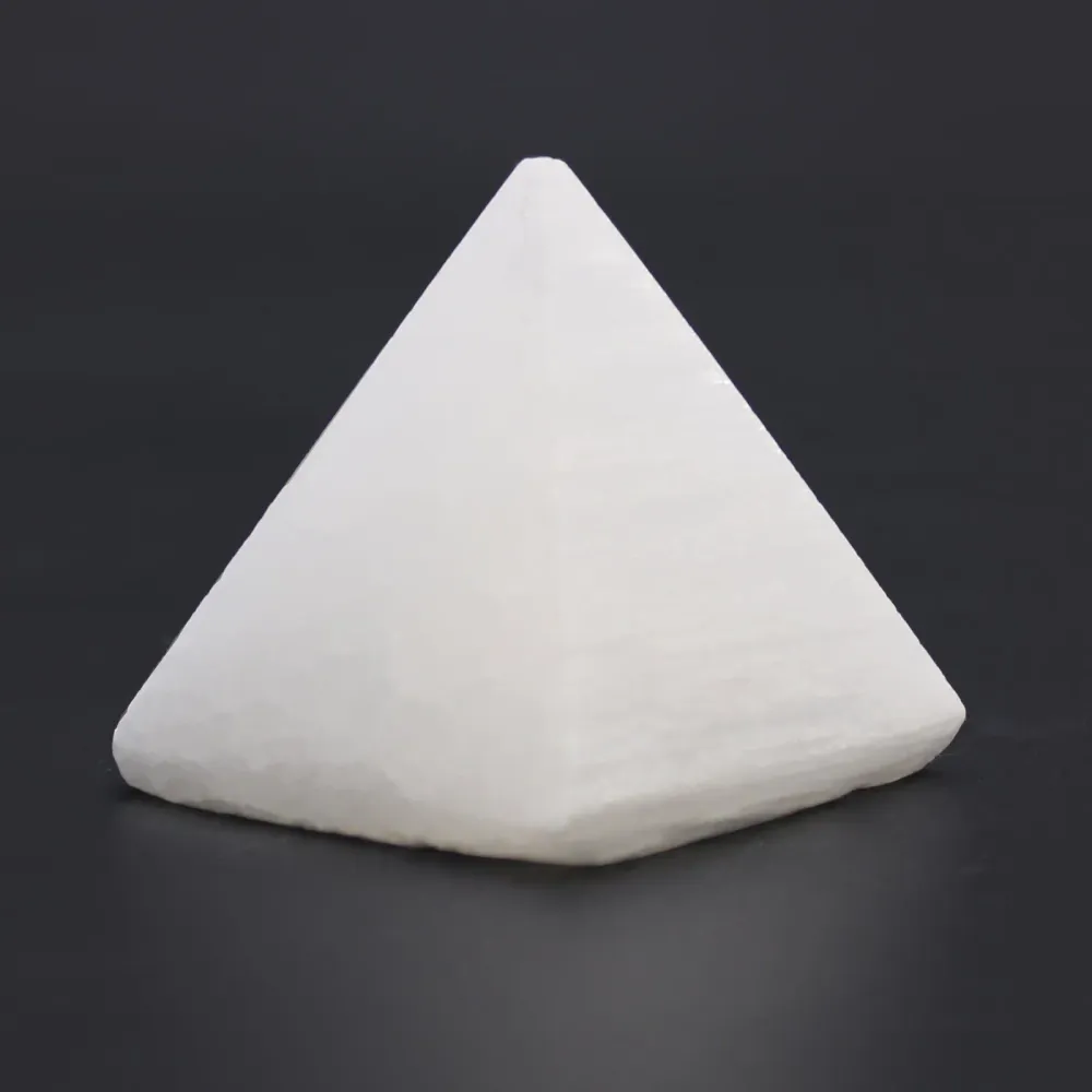 Selenit Krystal Pyramide 5 cm