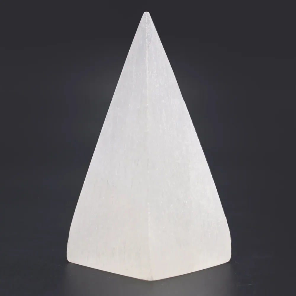 Selenit Pyramide Krystal – 10 cm
