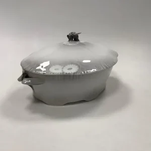 Royal Copenhagen / Kgl. Porcelæn Skærsommernatsdrøm Gammel Lågfad No 1370 / 10003