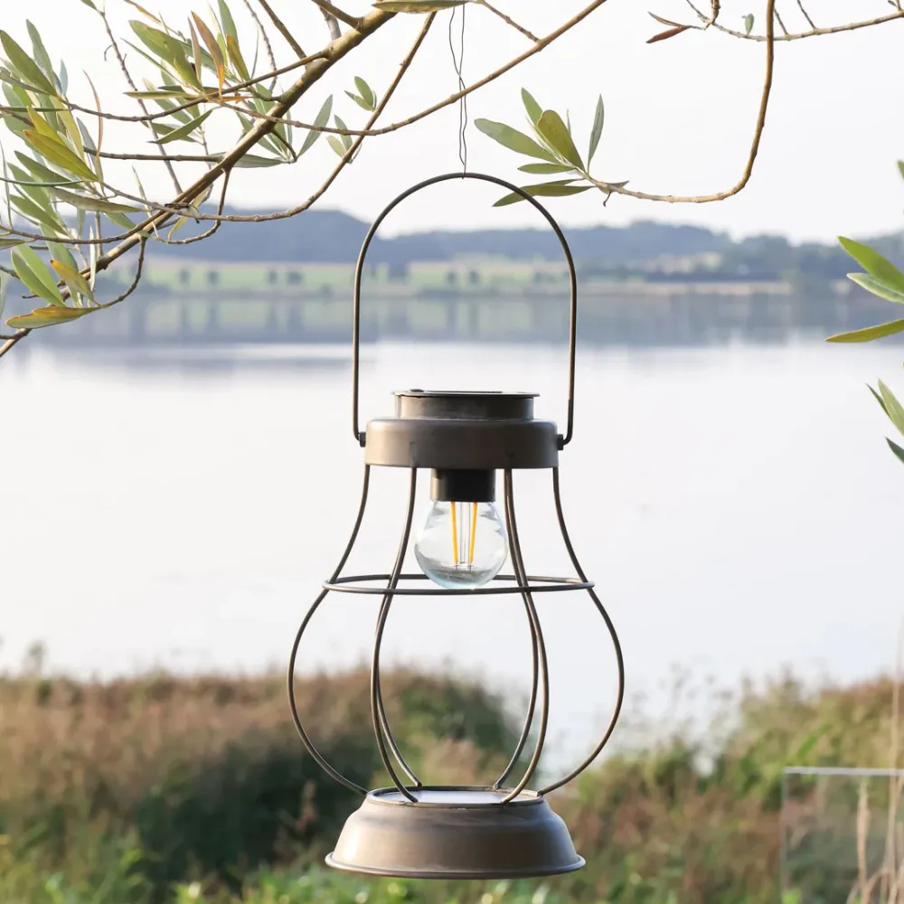 Chic Antique - Solcellelanterne LED pære H22/Ø16 cm antique zink