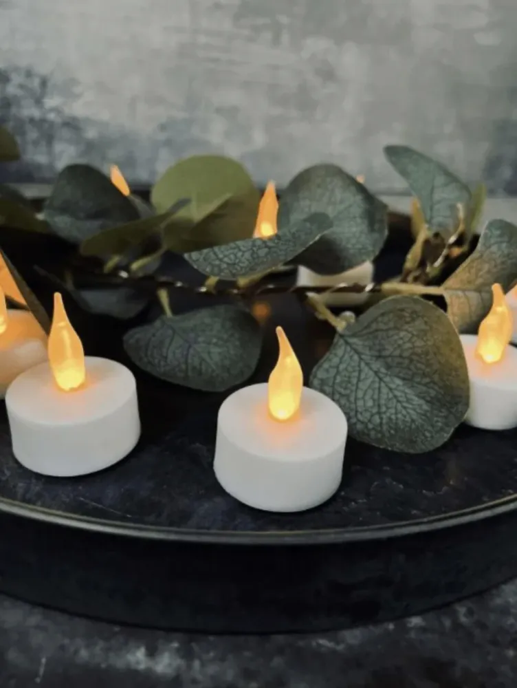 Fyrfadslys med led - 24 stk. med timerfunktion