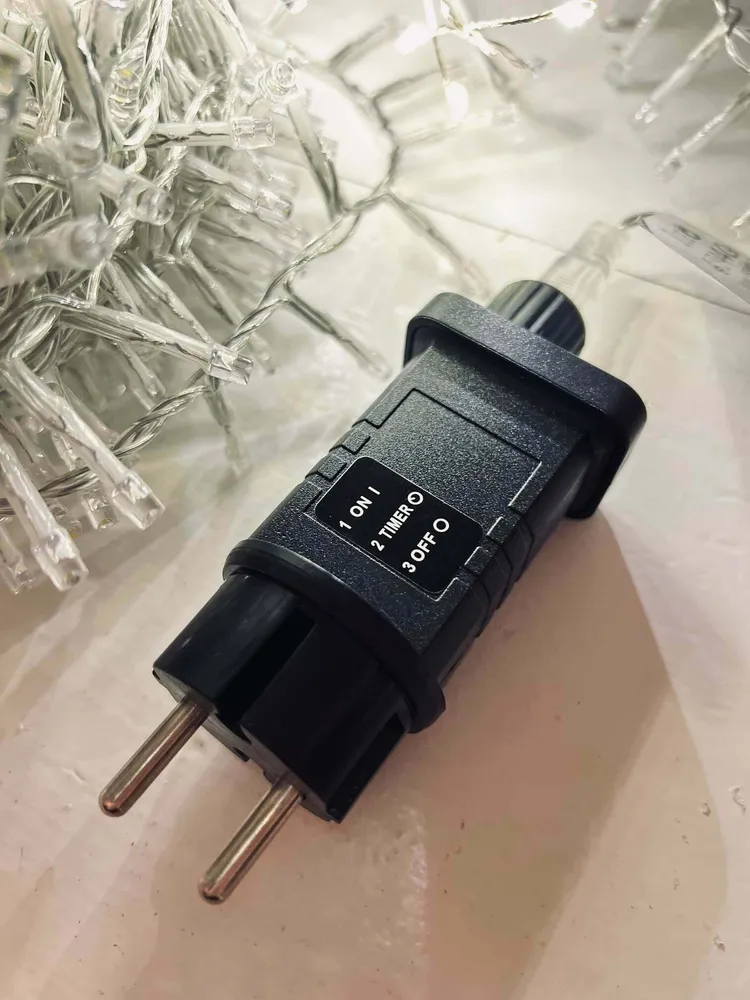 LED Lyskæde SNAKE med 700 lys adapter - Inde og Ude
