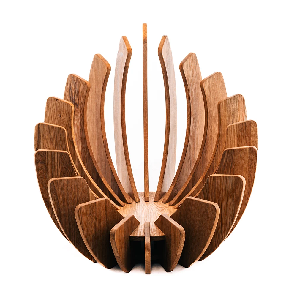 BIG LEAF Ø70cm | LYSESTAGE/SKULPTUR | MASSIVT EGETRÆ | MØRKOLIE
