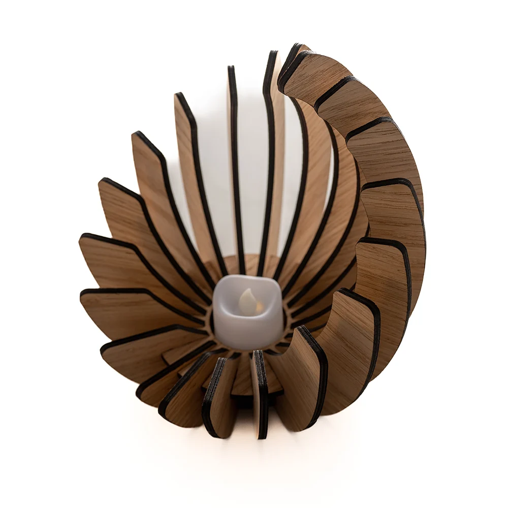 LEAF | LYSESTAGE | EGEFINER