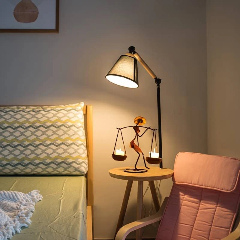 Retro Stål Kandelaar med Unikt Design – Vintage Tealight Holder til Hyggelig Indretning
