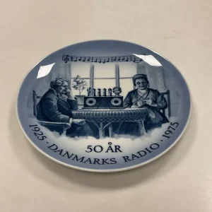 Royal Copenhagen Mindeplatte 50 året Danmarks Radio 1925 - 1975