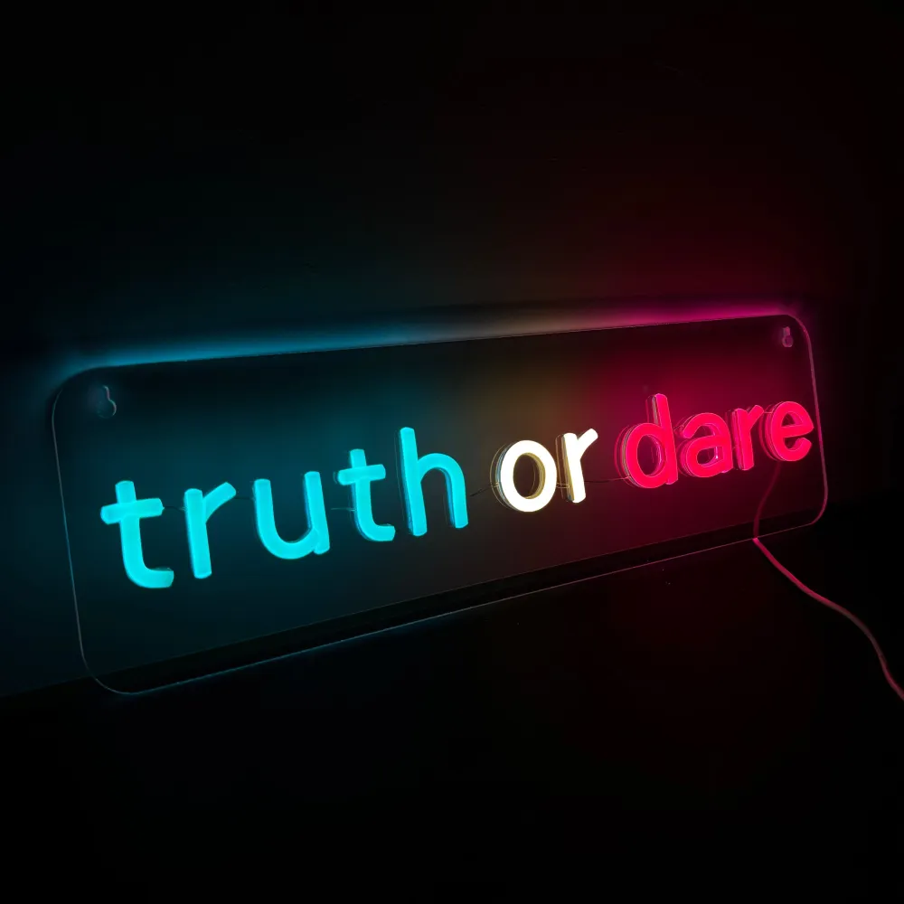 Truth or Dare Neon Væglampe