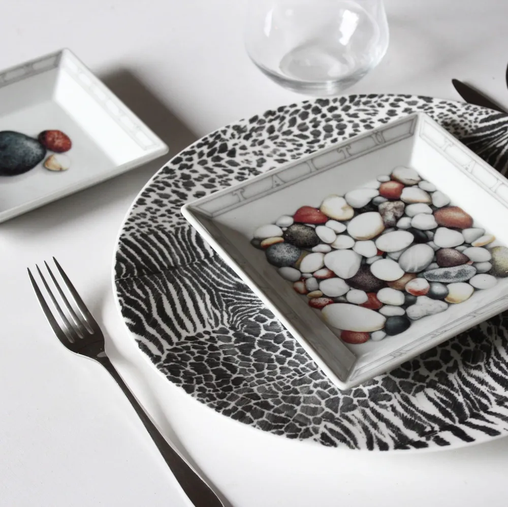 Taitù sæt med 2 mellemstore og små universal tallerkener Sassi porcelæn 98-10