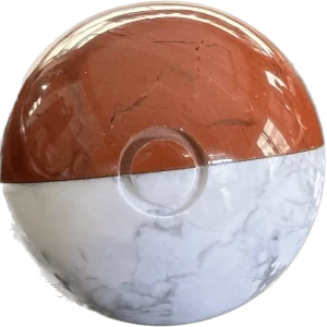 Poké Ball i naturlig rød jaspis og howlitsten