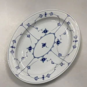 Royal Copenhagen Musselmalet Riflet Fad No. 100