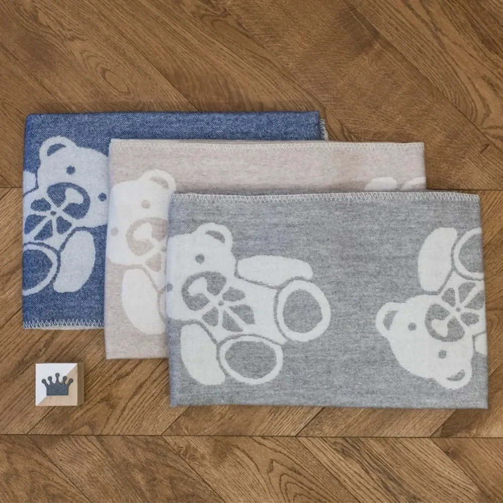 Læsø Plaid® babytæppe i 100% ren merinould Læsø Garnspinderi